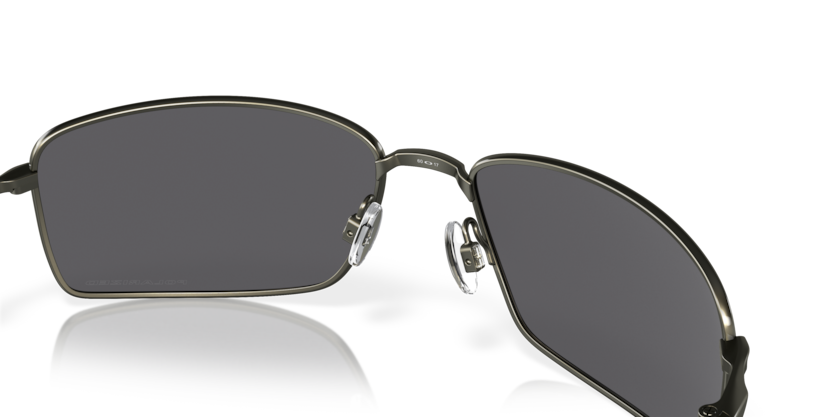 Carbon - 0OO4075 700285807683