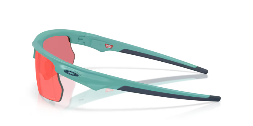 0OO9400