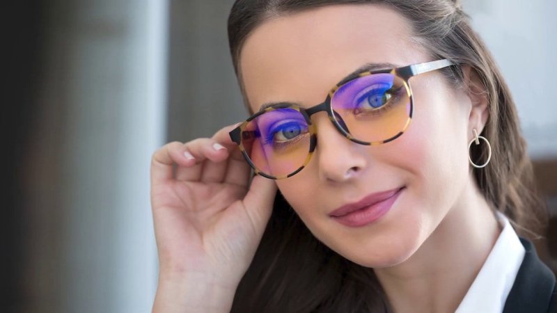 Tips for Picking Blue Light Glasses That Match Your Outfit and Personality - Ardor Eyewear