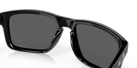Polished Black - 0OO9102 888392279606