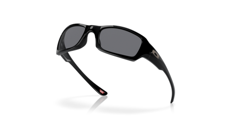 Polished Black - 0OO9238 700285787084