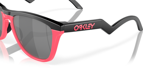 Matte Black/Neon Pink - 0OO9289 888392610287
