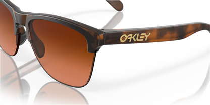 Matte Brown Tortoise - 0OO9374 888392585530
