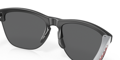 Matte Black - 0OO9374 888392606181