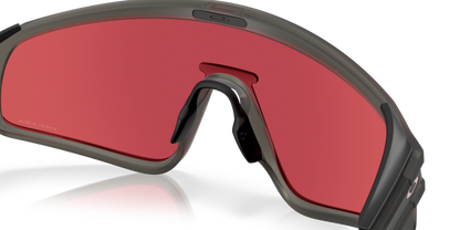 Matte Grey Smoke - 0OO9404 888392642912