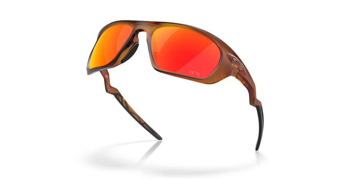 0OO9431 Matte Dark Amber al1 view image 4 barcode 888392676610