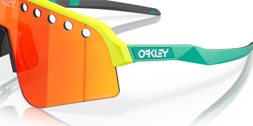 Havana - 0OO9465 888392575173 OAKLEY Sunglasses Man Shield