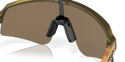 Brass Tax - 0OO9465 888392608895