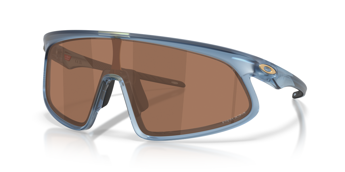 0OO9484D Matt Transparent Abyss three quarter view image 1 barcode 888392677075
