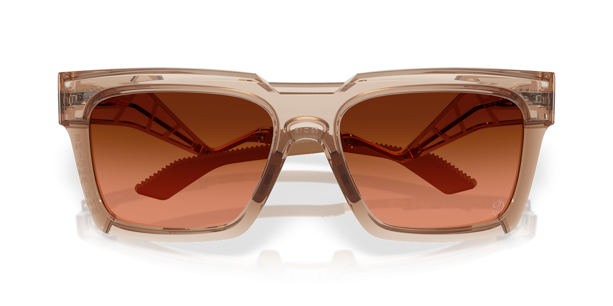 0OO9485 Transparent Warm Brown close front view image 8 barcode 888392676665