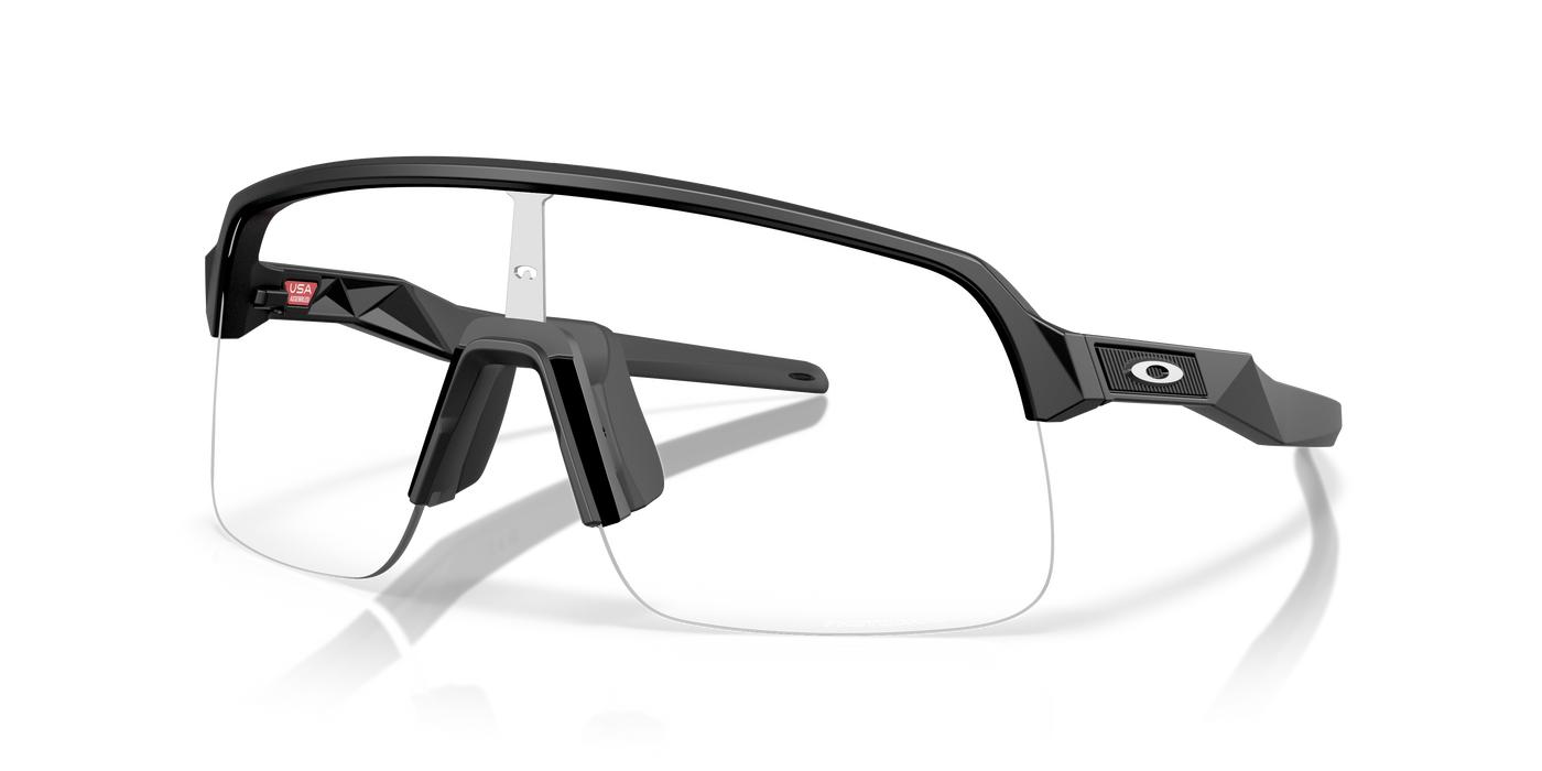 Oakley OO9496 Matte Black (949607) - Clear Photochromic 888392665904