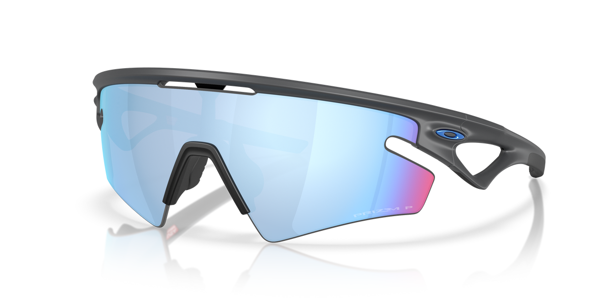 0OO9499 Matte Carbon three quarter view image 1 barcode 888392675576