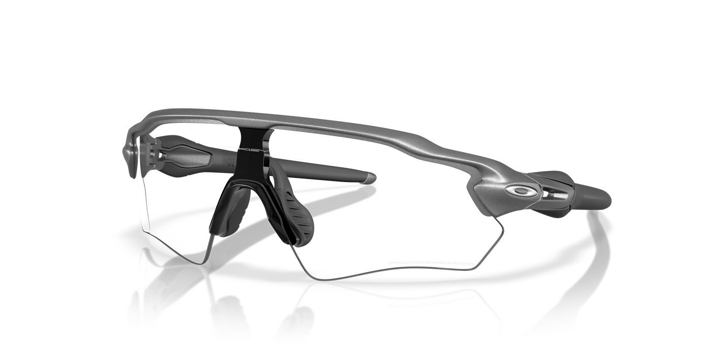 Oakley OO9510 Steel (951008) - Clear to Black Iridium Photochromic 888392668899