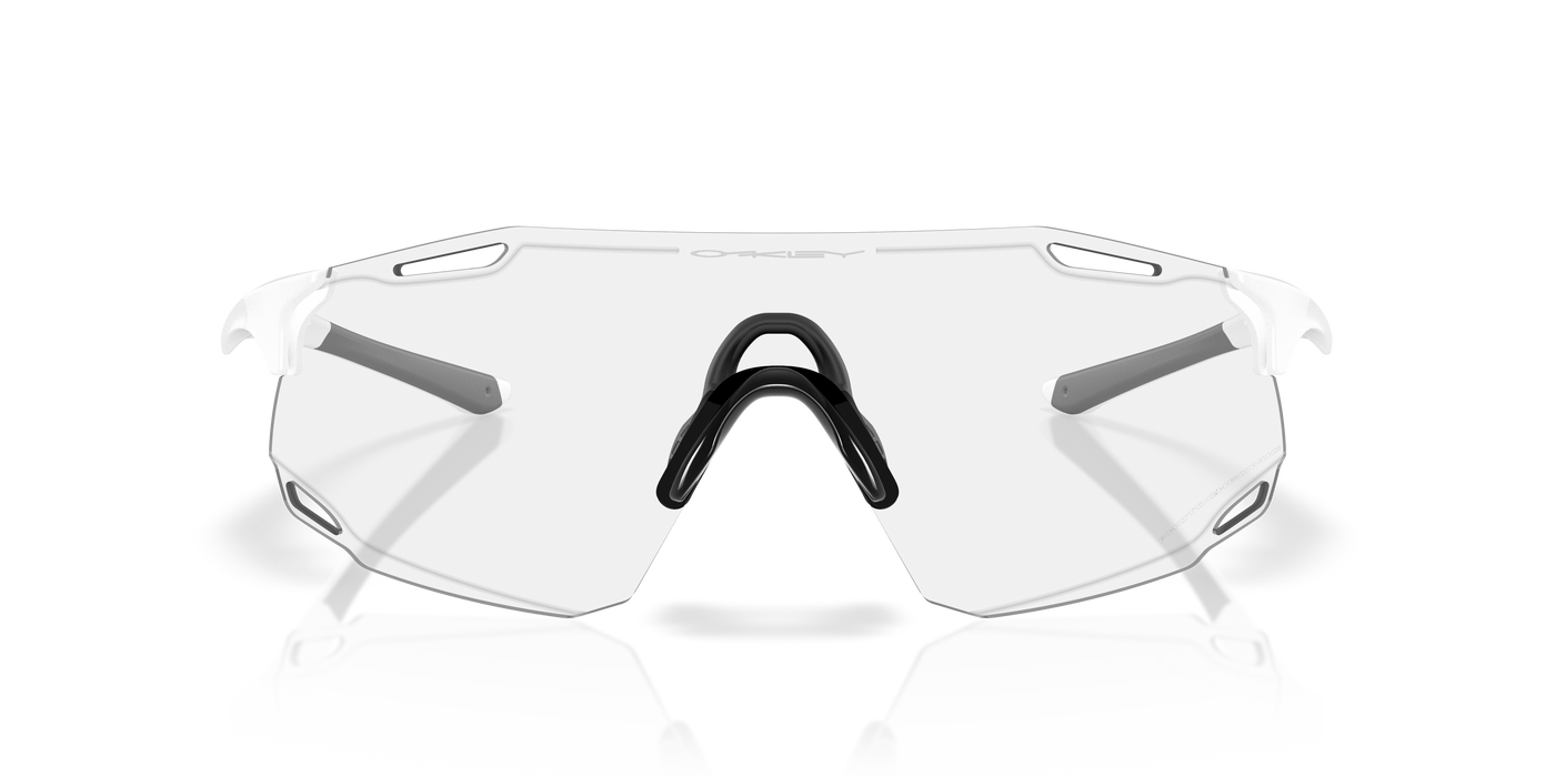 Oakley OO9513D Matte White (951301) - Clear to Black Iridium Photochromic 888392672629