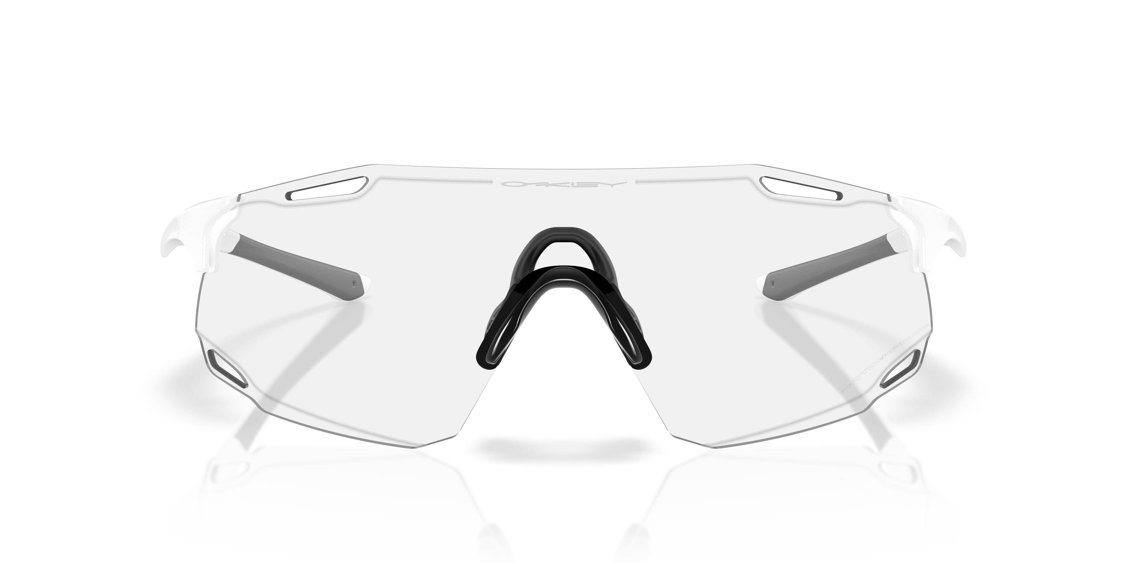 Oakley OO9513D Matte White (951301) - Clear to Black Iridium Photochromic 888392672629
