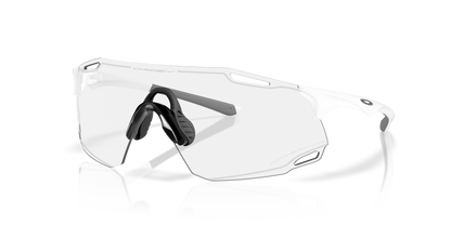 Oakley OO9513D Matte White (951301) - Clear to Black Iridium Photochromic 888392672629
