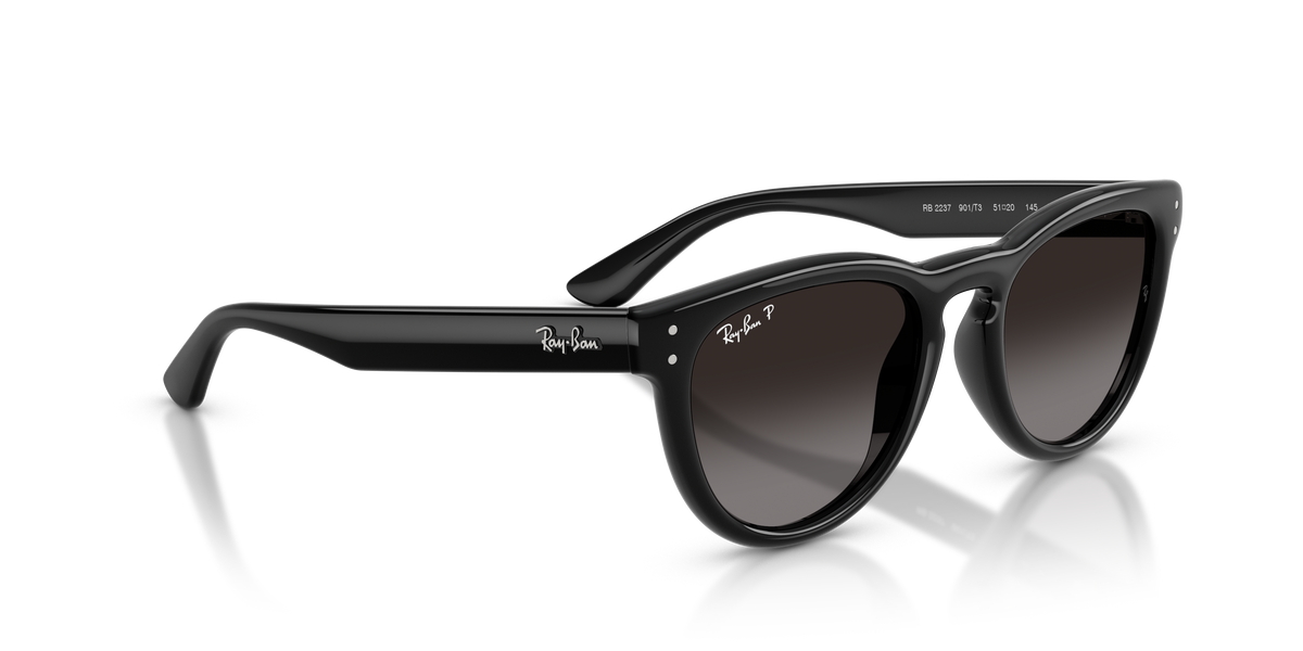 0RB2237 Black / Polarized Light Grey Gradient Grey (901/T3) alternate view image 4 barcode 8056262977439
