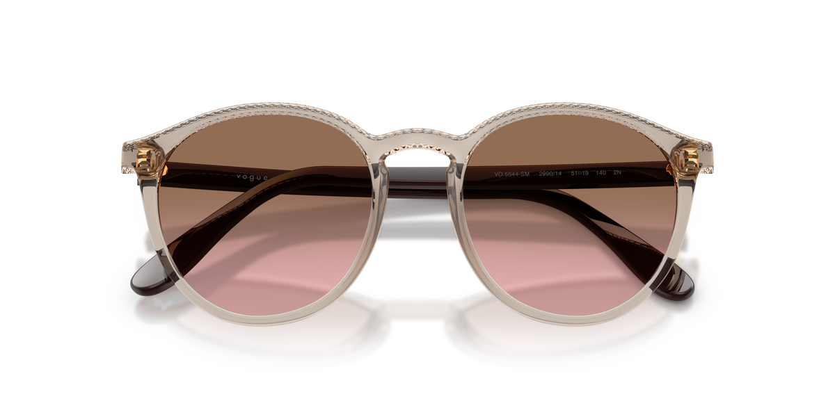 0VO5544SM Transparent Caramel close front view image 6 barcode 8056262885673