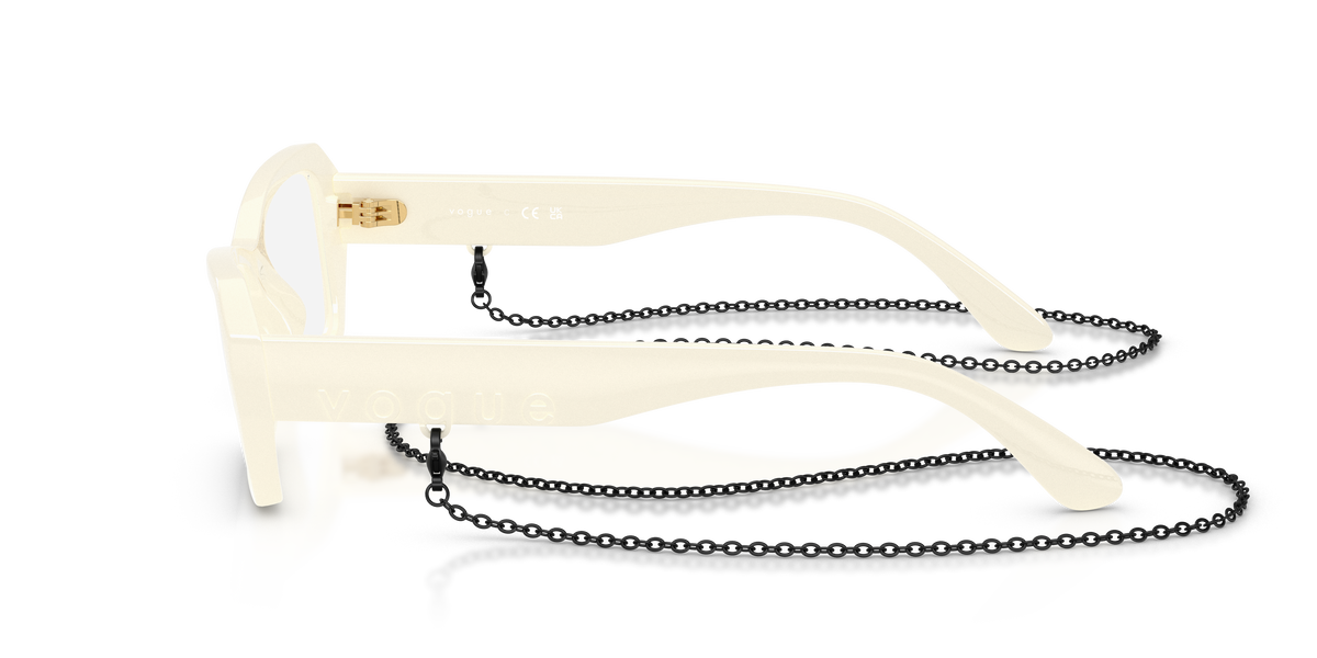 0VO5656U Full Cream side view image 2 barcode 8056262480649