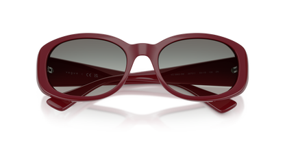 0VO5663SM Full Cherry close front view image 6 barcode 8056262886229