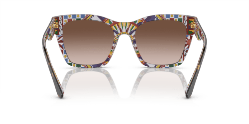 Havana On White Barrow - 0DG4384 8056597951777