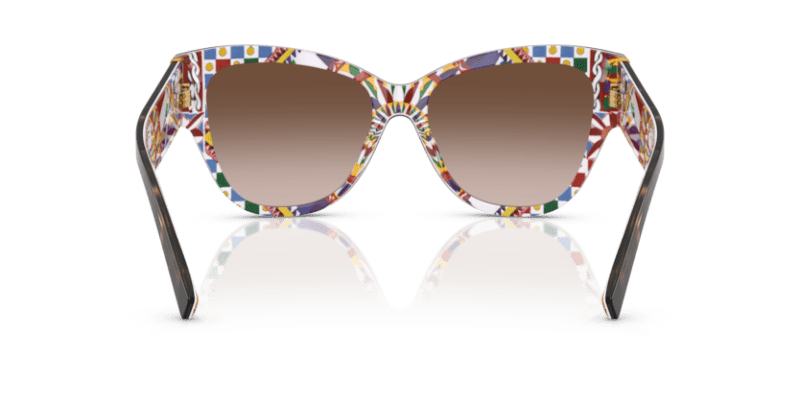 Havana On White Barrow - 0DG4449 8056262302668