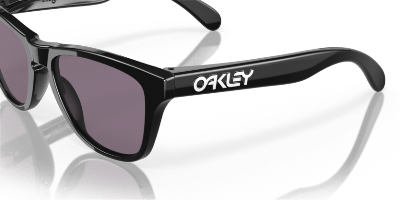 Black - 0OJ9009 888392588166 OAKLEY YOUTH SUN Sunglasses Kids Unisex Square