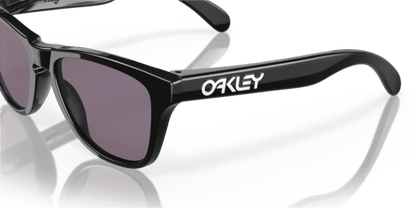 Black - 0OJ9009 888392588166 OAKLEY YOUTH SUN Sunglasses Kids Unisex Square
