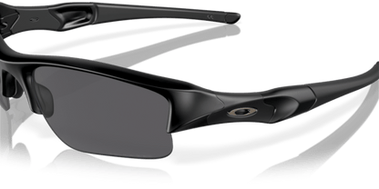 Matte Black - 0OO9009 700285359380