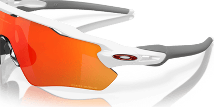 Polished White - 0OO9208 888392356048