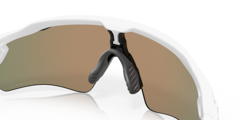 Polished White - 0OO9208 888392356048