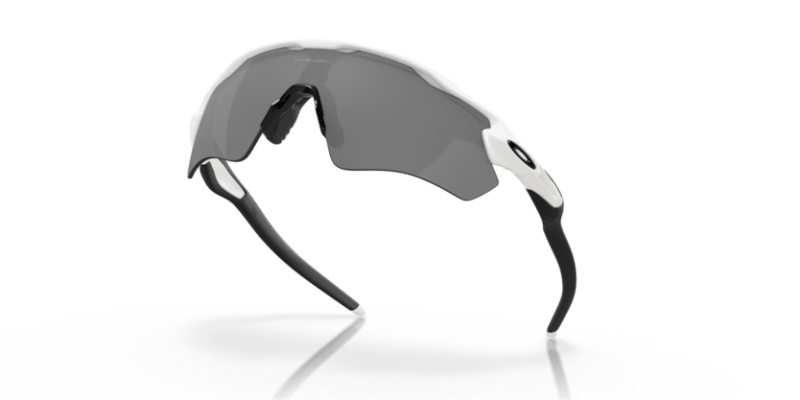 Polished White - 0OO9208 888392459633