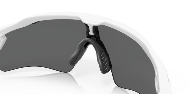 Polished White - 0OO9208 888392459633