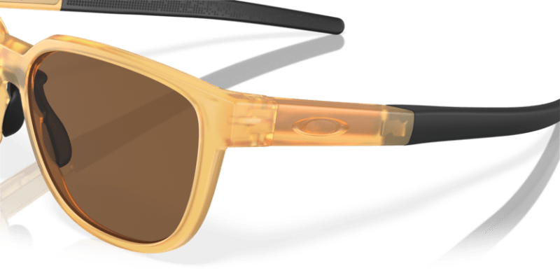 Matte Dark Curry Opaline - 0OO9250 888392610959