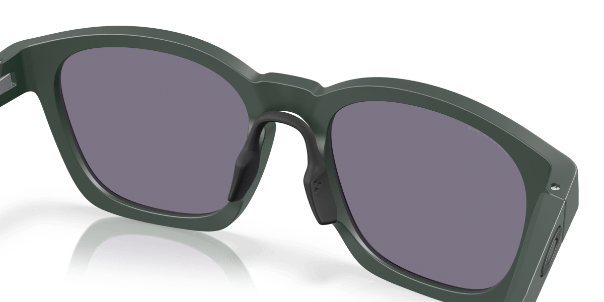 888392673213