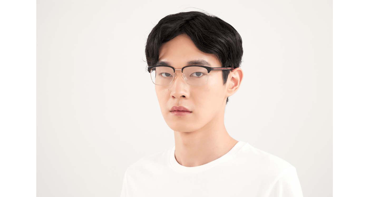 Gucci   889652326139