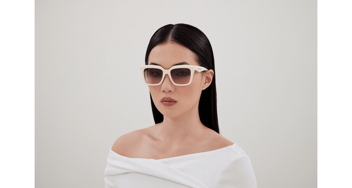 Alexander McQueen AM0473SA Ivory 889652509747