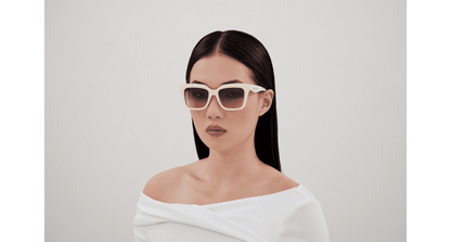 AM0473SA - IVORY - Alexander McQueen - Alexander McQueen - IVORY - Ardor Eyewear 889652509747