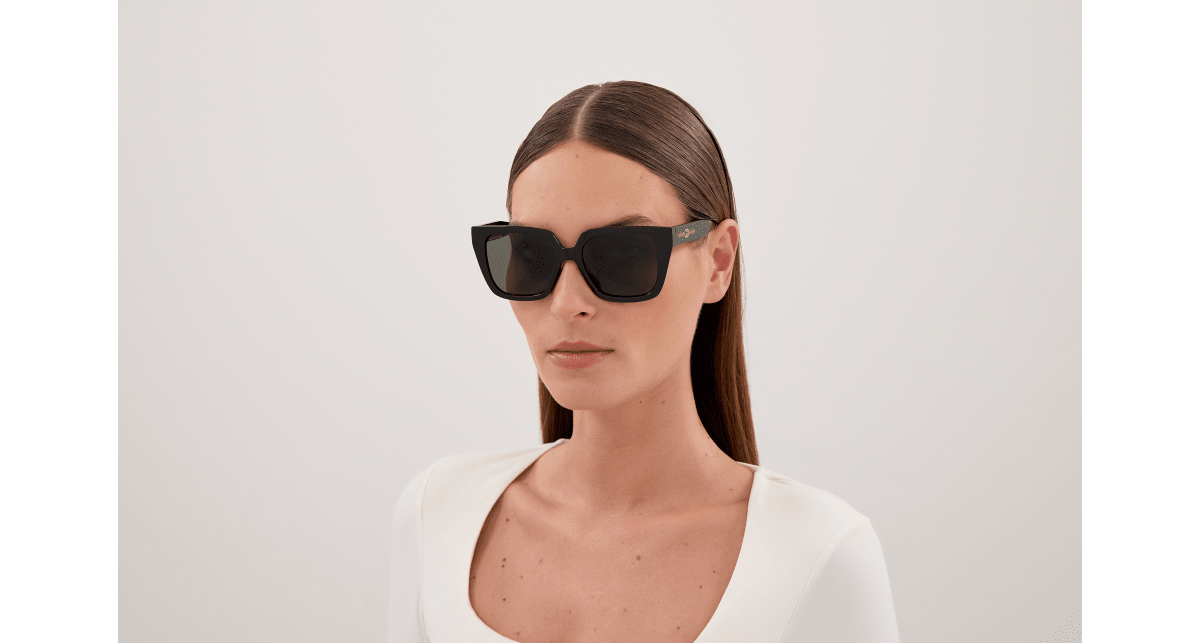 Gucci GG2102S Black 001 889652624730