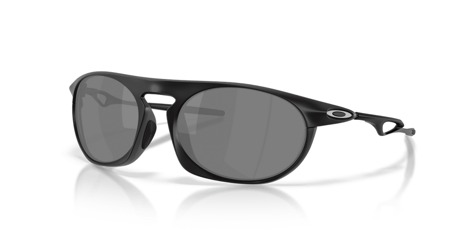 0OO4065 Matte Black three quarter view image 1 barcode 888392685629