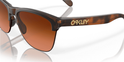 Matte Brown Tortoise - 0OO9374 888392585530