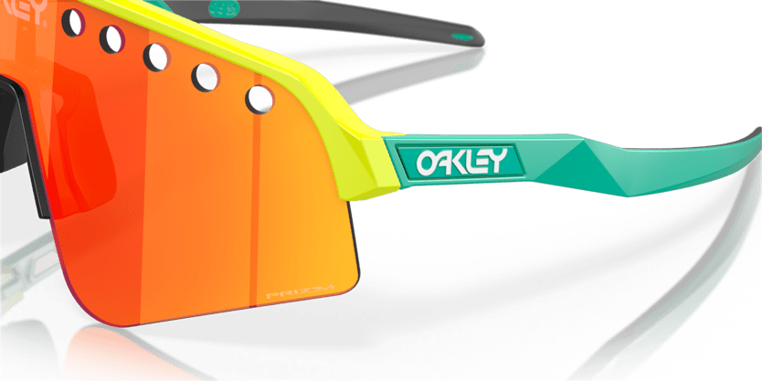 Havana - 0OO9465 888392575173 OAKLEY Sunglasses Man Shield