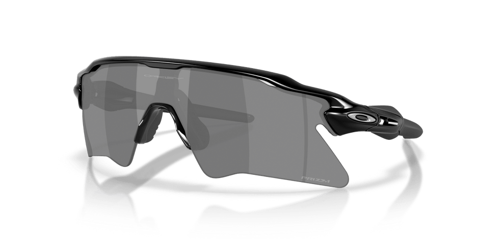0OO9541 Polished Black three quarter view image 1 barcode 888392699060