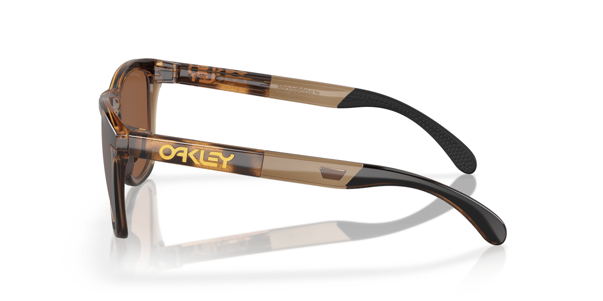 Oakley OO9284 Brown Tortoise/Brown Smoke 888392611697