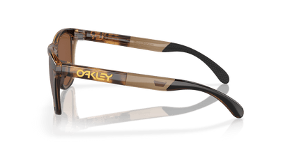 Oakley OO9284 Brown Tortoise/Brown Smoke 888392611697