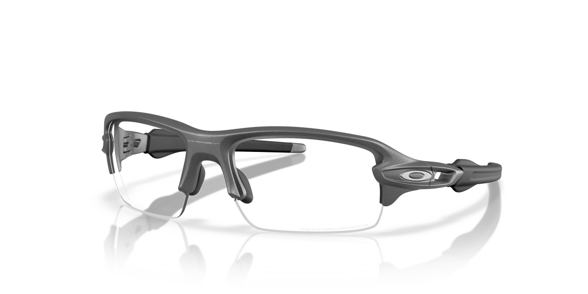 Oakley OO9511 Steel (951107) - Clear to Black Iridium Photochromic 888392668967