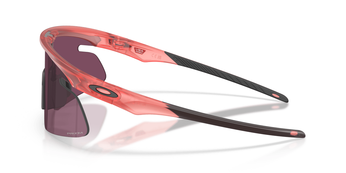 0OO9527D Matt Transparent Paloma side view image 2 barcode 888392684073