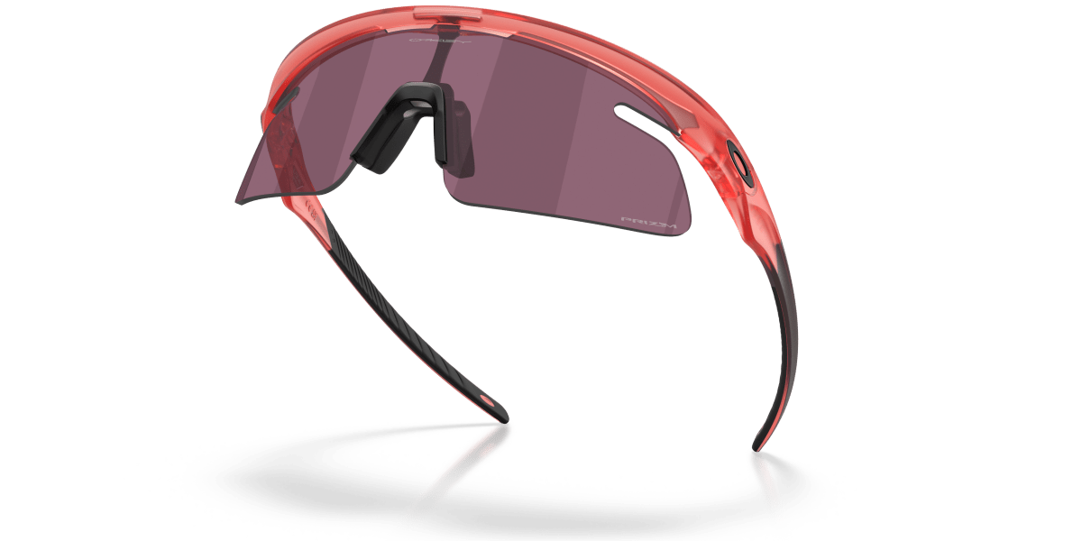 0OO9527D Matt Transparent Paloma al1 view image 4 barcode 888392684073