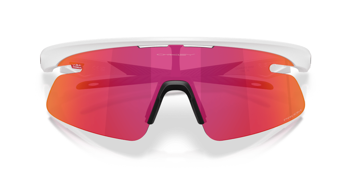 0OO9527D Matte White / Prizm Field (952705) close front view image 8 barcode 888392684059