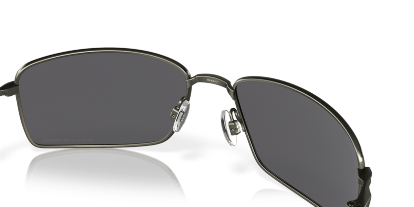 Carbon - 0OO4075 700285807683
